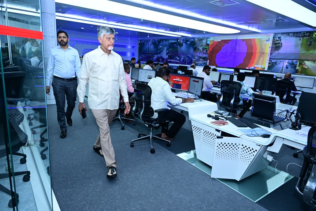 అర్నబ్ తుఫాన్‌ వేళ.. చంద్రబాబు వన్‌ మ్యాన్‌ షో!