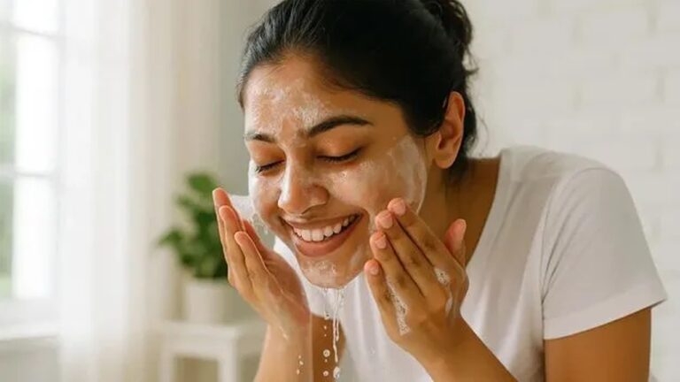 వేప నీటితో సహజ సౌందర్యం.. మొటిమలు మటుమాయం