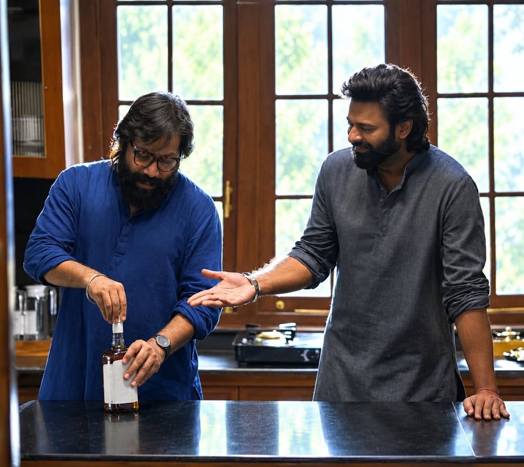 ప్రభాస్ కొత్త సినిమాకు లైన్ క్లియర్ ప్రభాస్ కొత్త సినిమాకు లైన్ క్లియర్