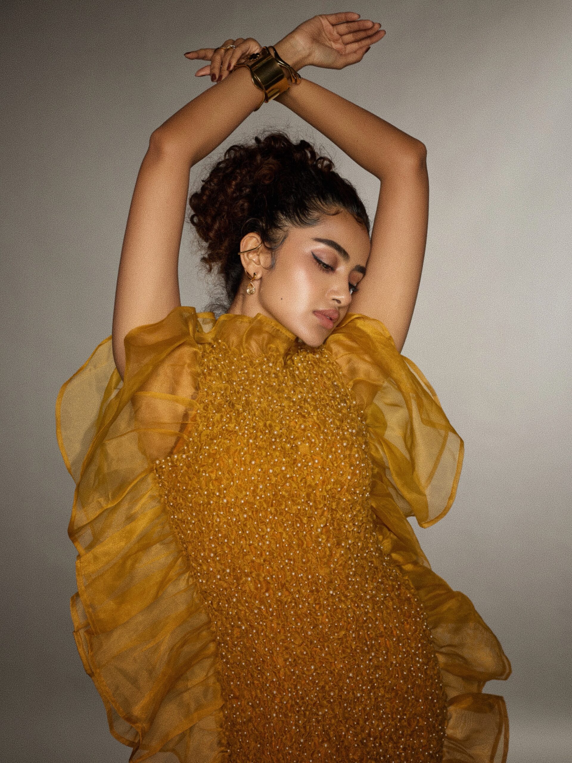 Anupama Parameswaran yellow outfit